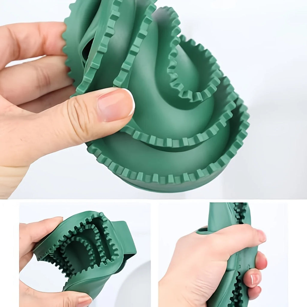 Rubber Massage Cleaning Brush for Horses